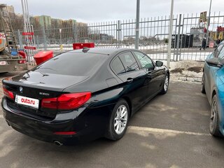 2017 BMW 5 серии 530i xDrive VII (G30/G31/G38), чёрный, 3499999 рублей, вид 4