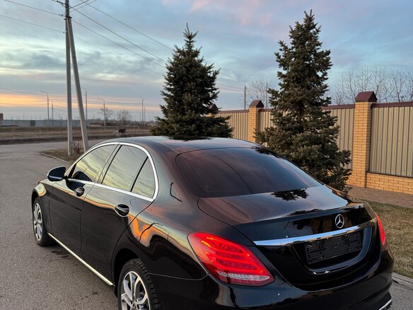 2014 Mercedes-Benz C-Класс 180 IV (W205), чёрный - вид 6