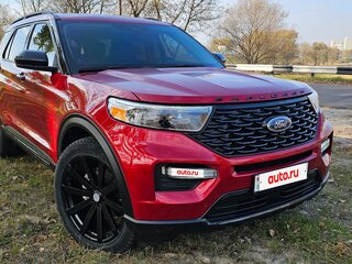 2021 Ford Explorer VI, красный, 2800000 рублей, вид 1