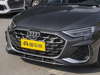 2025 Audi A3L 35 TFSI IV (8Y) Рестайлинг, серый, 3867000 рублей, вид 2