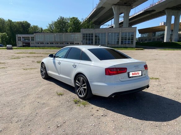 2011 Audi A6 IV (C7), белый, 2100000 рублей - вид 3