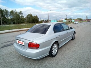 2006 Hyundai Sonata ТагАЗ IV (EF) Рестайлинг, серебристый, 480000 рублей, вид 5