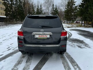 2011 Toyota Highlander II (XU40) Рестайлинг, серый, 1799999 рублей, вид 3