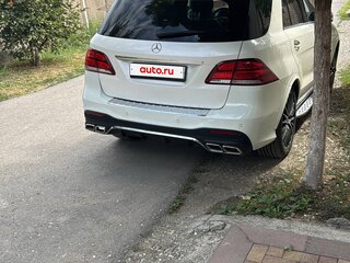 2013 Mercedes-Benz M-Класс 400 III (W166), белый, 2100000 рублей, вид 3