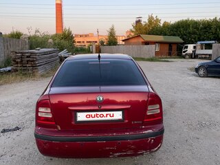 2005 Skoda Octavia I (A4) Рестайлинг, красный, 420000 рублей, вид 3