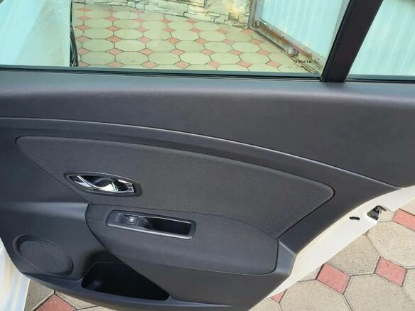 2013 Renault Fluence I Рестайлинг, белый, 1200000 рублей - вид 14