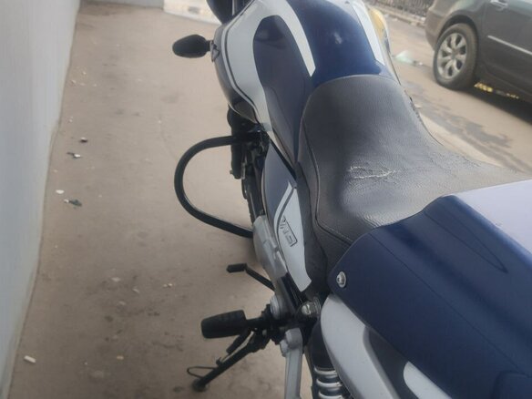 2017 Bajaj V 150, синий, 140000 рублей - вид 5