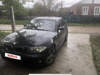 2008 BMW 1 серии 116i I (E81/E82/E87/E88) Рестайлинг, чёрный, 570000 рублей, вид 3