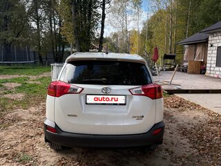 2013 Toyota RAV4 IV (XA40), белый, 2050000 рублей, вид 5