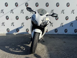 2008 Honda CBR 1000 RR/RA Fireblade, белый, 770000 рублей, вид 2