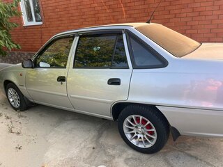 2010 Daewoo Nexia I Рестайлинг, серебристый, 330000 рублей, вид 3