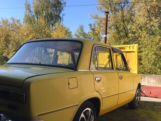 1977 Lada (ВАЗ) 2101, жёлтый, 300000 рублей, вид 5