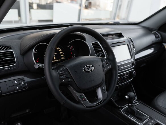2016 Kia Sorento II Рестайлинг, чёрный - вид 7