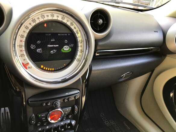2011 Mini Countryman Cooper S I, коричневый - вид 10