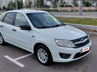2018 Lada (ВАЗ) Granta I, белый, 449000 рублей, вид 1