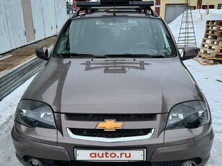 2014 Chevrolet Niva I Рестайлинг, коричневый, 1400000 рублей, вид 2