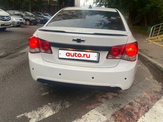 2010 Chevrolet Cruze I, белый, 400000 рублей, вид 4