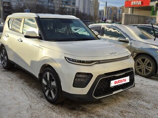 2021 Kia Soul III, белый, 2450000 рублей, вид 4