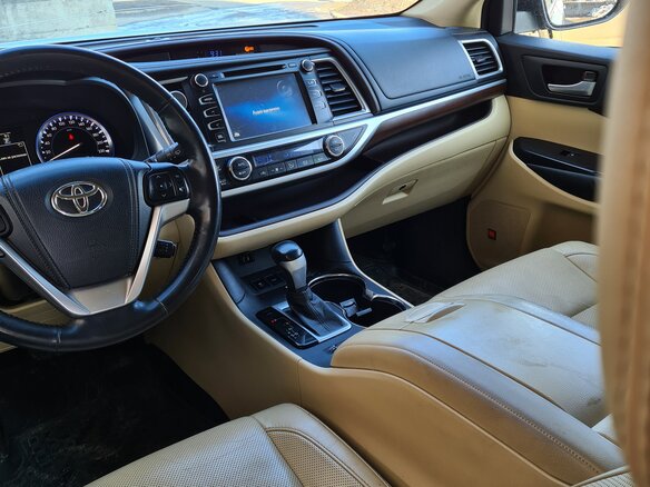 2014 Toyota Highlander III (XU50), чёрный - вид 15