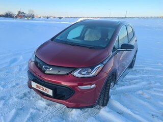 2018 Chevrolet Bolt I, красный, 2300000 рублей, вид 3