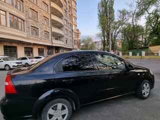 2010 Chevrolet Aveo I Рестайлинг, чёрный, 600000 рублей, вид 4