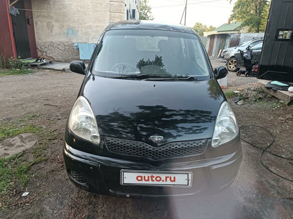 2003 Toyota FunCargo, чёрный, 400000 рублей