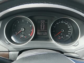 2015 Volkswagen Jetta VI Рестайлинг, чёрный, 925000 рублей, вид 4