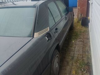 1993 Mercedes-Benz 190 (W201), чёрный, 375000 рублей, вид 5