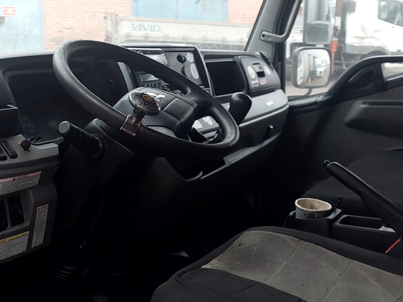2019 Fuso (Mitsubishi) Canter, белый, 3700000 рублей - вид 2