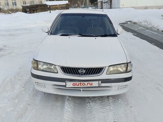 2000 Nissan Sunny B15, белый, 390000 рублей, вид 1