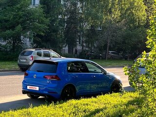 2019 Volkswagen Golf GTI VII Рестайлинг, синий, 2620000 рублей, вид 3