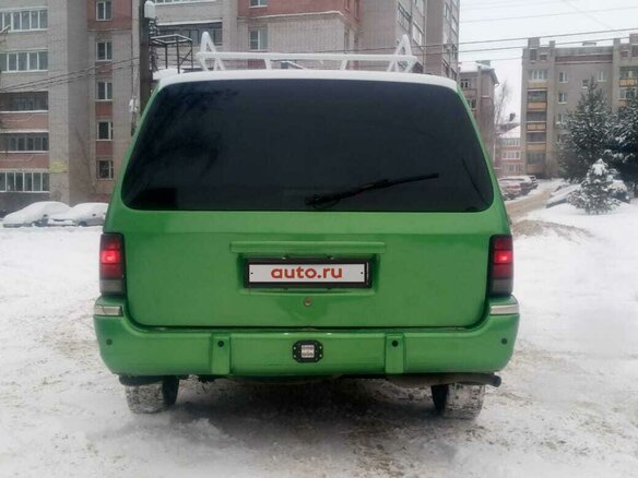 1993 Dodge Caravan Grand II, зелёный - вид 1