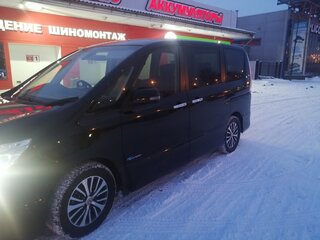 2015 Nissan Serena IV (C26), чёрный, 1750000 рублей, вид 4