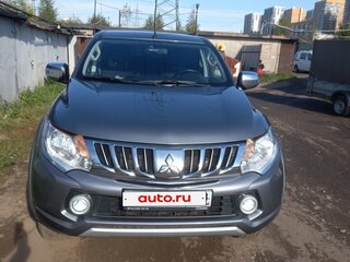 2016 Mitsubishi L200 V, серый, 2650000 рублей, вид 2