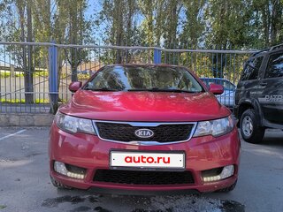 2012 Kia Cerato 6-speed II, красный, 1050000 рублей, вид 2