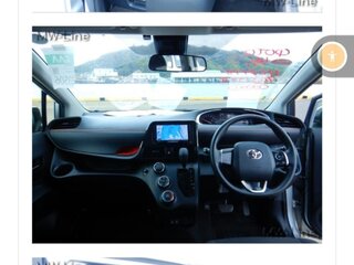 2019 Toyota Sienta II Рестайлинг, серебристый, 1200000 рублей, вид 4