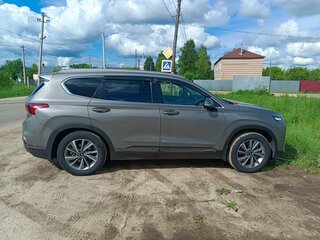2019 Hyundai Santa Fe IV, серый, 2990000 рублей, вид 2