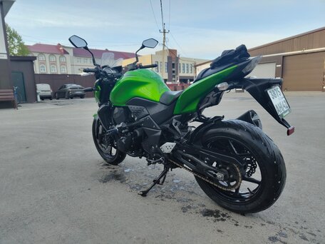 2011 Kawasaki Z 750, зелёный, 520000 рублей, вид 3