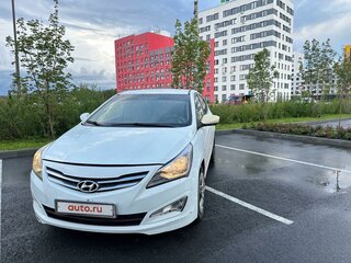 2016 Hyundai Solaris I Рестайлинг, белый, 850000 рублей, вид 2