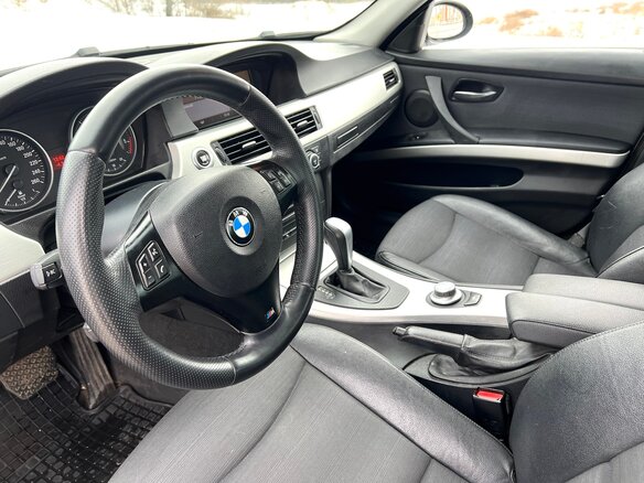 2007 BMW 3 серии 325d V (E90/E91/E92/E93), серебристый, 1050000 рублей - вид 12