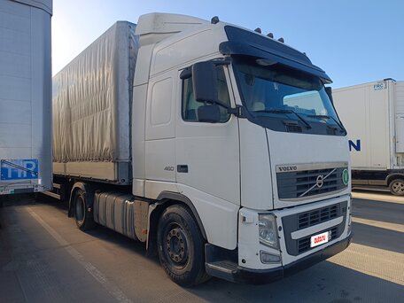2011 Volvo FH, белый, 2750000 рублей, вид 2