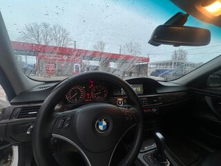 2009 BMW 3 серии 325i V (E90/E91/E92/E93) Рестайлинг, белый, 950000 рублей, вид 5