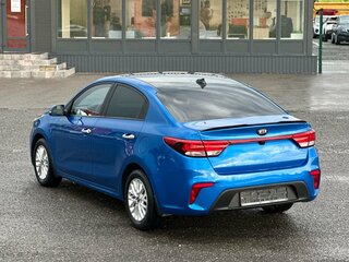 2019 Kia Rio IV, синий, 1510000 рублей, вид 4