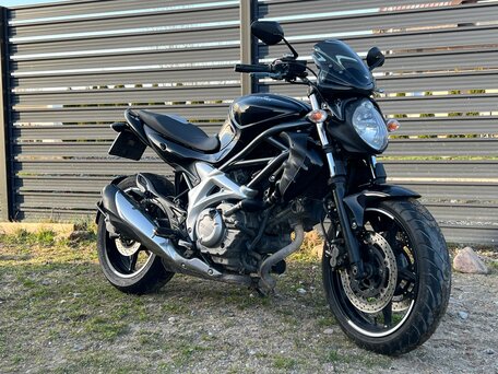 2012 Suzuki SFV 650 Gladius, чёрный, 380000 рублей, вид 3