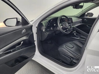 2023 Hyundai Avante VII, белый, 1431000 рублей, вид 5