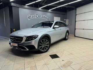2017 Mercedes-Benz E-Класс All-Terrain 350 d V (W213, S213, C238), серебристый, 3500000 рублей, вид 1