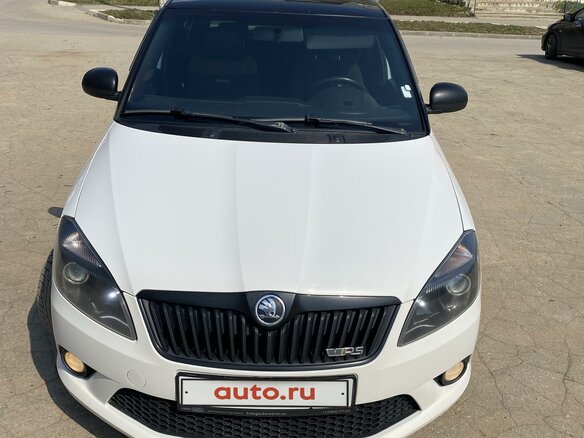 2013 Skoda Fabia RS II, белый, 890000 рублей - вид 2