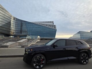 2023 BMW XM, чёрный, 16000000 рублей, вид 4
