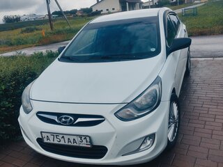 2013 Hyundai Solaris I, белый, 1000000 рублей, вид 1