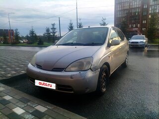 2001 Toyota Prius I Рестайлинг (XW10), серый, 270000 рублей, вид 1